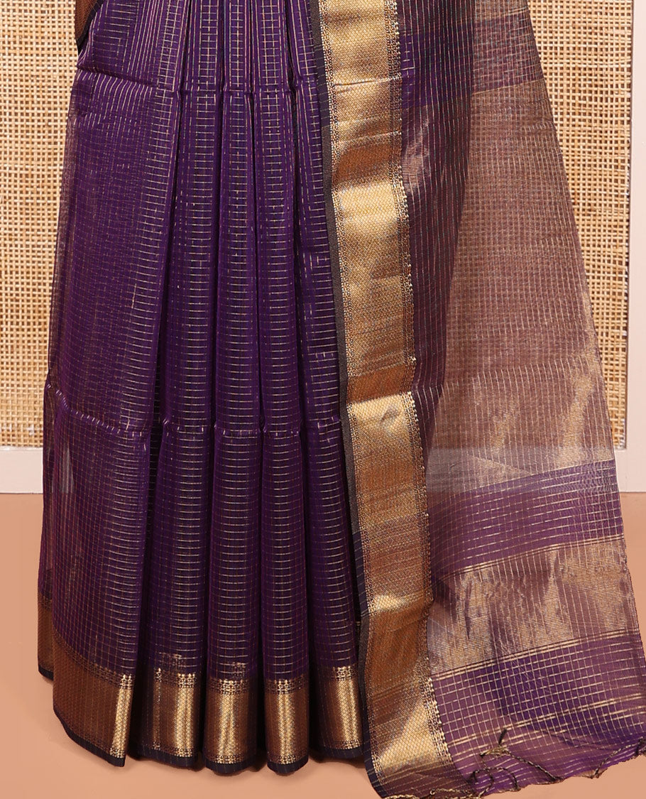 Purple Maheshwari Cotton Saree, Gleamed up with Zari Checked Design On Its Body, Highlighted by Zari Traditional Border, Gleaming Zari Striped Pallu, and Paired with a Matching Blouse
