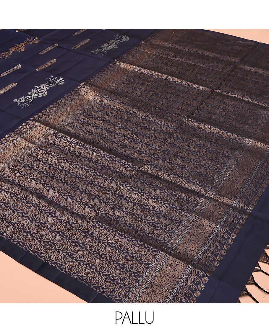 Borderless Blue Mayuri Soft Silk Saree, Gleamed Up with Zari Buttas, Highlighted by Pallu of Intricate Designs, and a Matching Blouse
