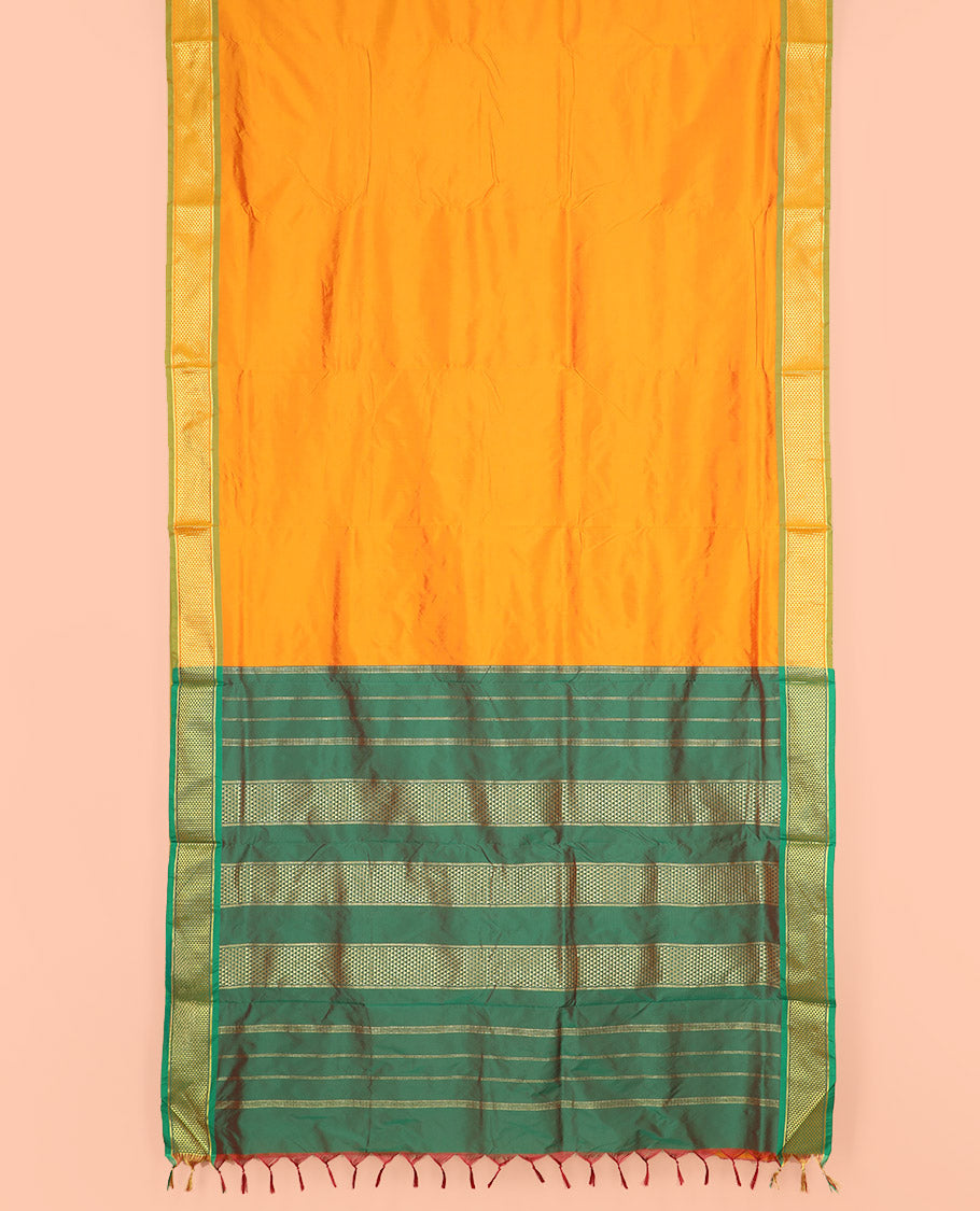 Yellow Plain Ten Yard Art Silk Saree, Complemented by a Contrast Ara Maadam Border, and Pallu Featuring Zari Stripes
