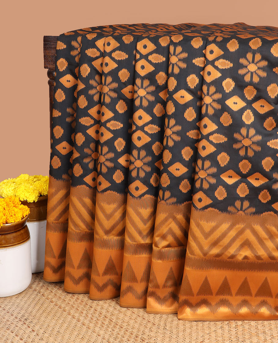 Black allover zari thread patola weaving design mulburry silk saree with contrast gold zari weaving border & patola weaving rich pallu along with gold zari vertical lining design blouse
