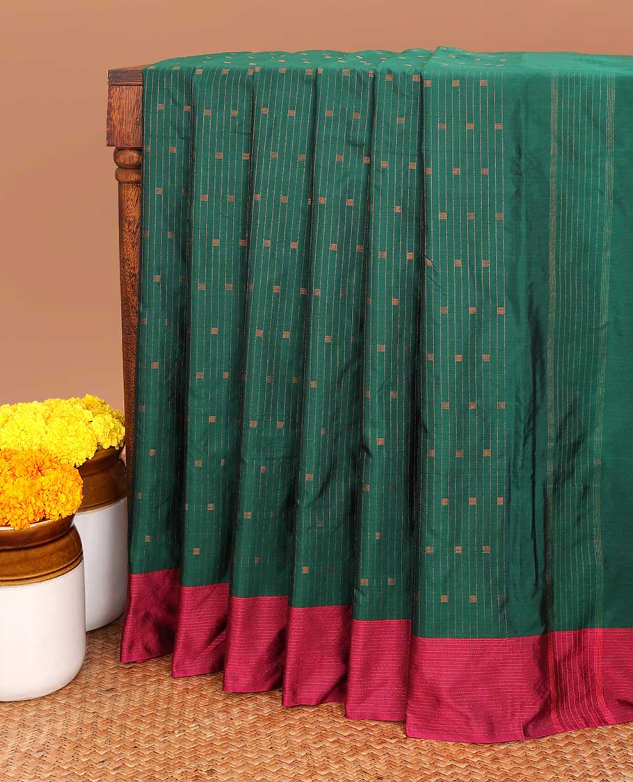 Green vaira ousi line double wrap butta bhavishna saree with contrast pink zari border & contrast pink color blouse