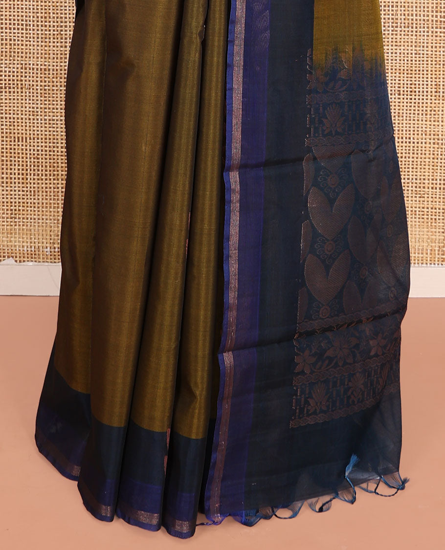 Green Silk Cotton Saree, Embellished with Zari Buttas All Over Its Body, Complemented by a Contrast Floral Design Border, Pallu of Zari Designs, and Paired with a Contrast Blouse