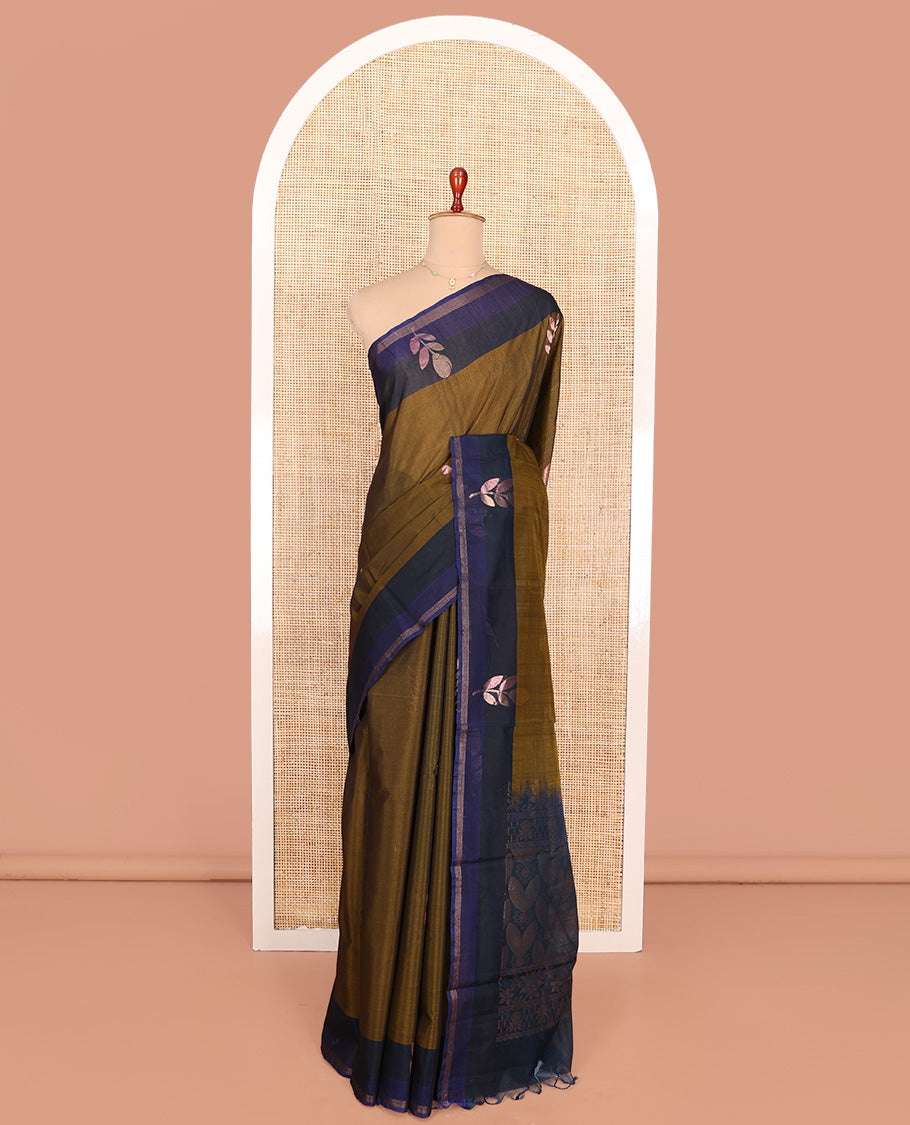Green Silk Cotton Saree, Embellished with Zari Buttas All Over Its Body, Complemented by a Contrast Floral Design Border, Pallu of Zari Designs, and Paired with a Contrast Blouse