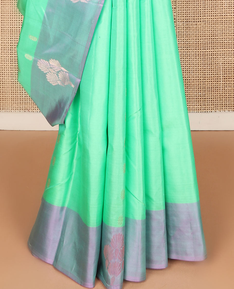 Turquoise zari buttas Kanchipuram silk saree, contrast zari design border & pallu of ogee pattern