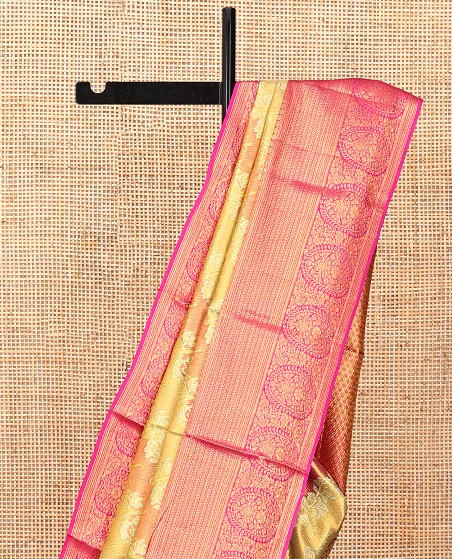 Green Kanchipuram Tissue Silk Saree, Gracefully Embellished with Floral Jacquard, Complemented by a Contrast Border, Jaal Pallu, and a Contrast Blouse