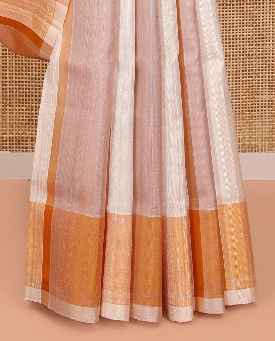 Cream-Base Mayuri Soft Silk Saree, Delicately Woven with Multi-Color Stripes on Its Body, Complemented by a Sparse Pallu of Thazampoo Rekku Designs, and Paired with a Matching Blouse