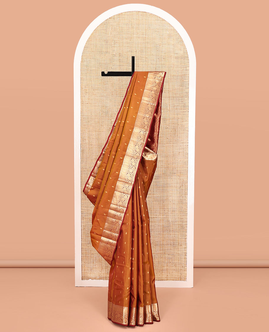 Orange Vasundhara Lite Silk Mix Saree, Richly Detailed with Zari Buttas All Over Its Body, Complemented by Contrast Border of Kodi Visiry Designs, Grand Jaal Pallu and Paired with a Contrast Blouse