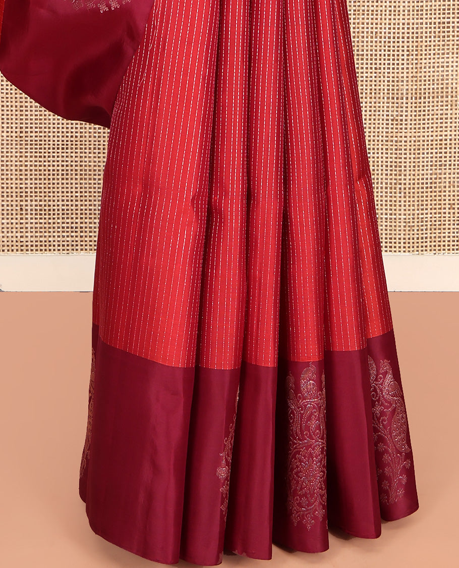 Red Mayuri Soft Silk Saree, Gleamed up with Vaira Oosi Stripes On Its Body, Complemented by Contrast Border of Floral and Peacock Designs, Grand Jaal Pallu and Paired with a Contrast Blouse