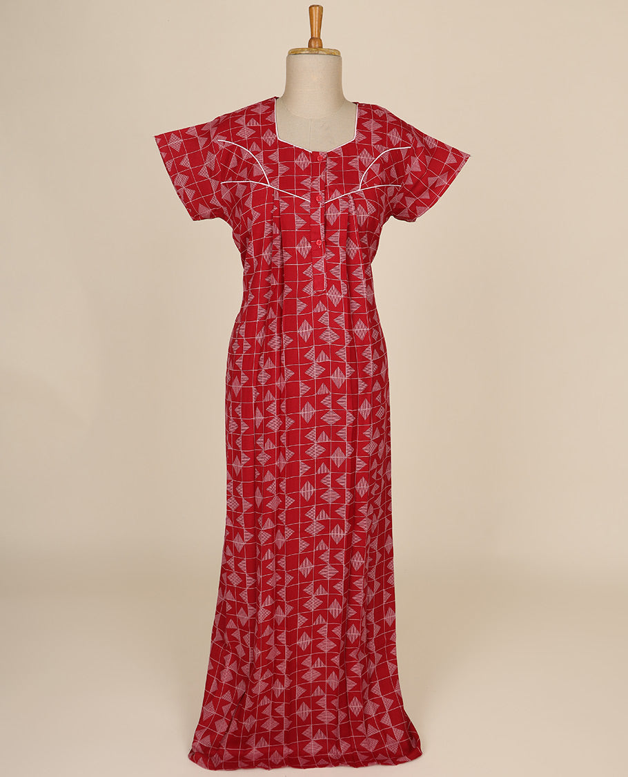 Red geometric printed & square neck cotton half-sleeve nighty