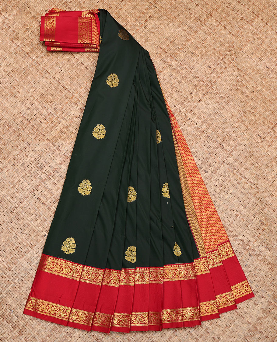 Deep Green Budget Silk Saree, Decked Up with Zari Buttas, Contrast Traditional Zari Rettai Pettu Border, Grand Jaal Pallu, and a Contrast Blouse