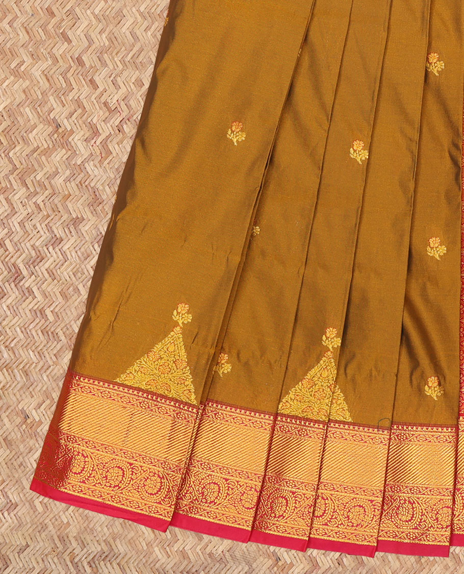 Green Budget Silk Saree, Elevated with Zari Buttas, a Contrast Traditional Zari Border, Grand Jaal Pallu, and a Contrast Blouse