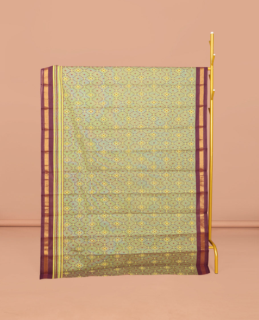 Green Chirala Cotton Saree, Accentuated with an Argyle Design, a Contrast Zari Border, Contrast Peacock Pallu, and a Contrast Blouse