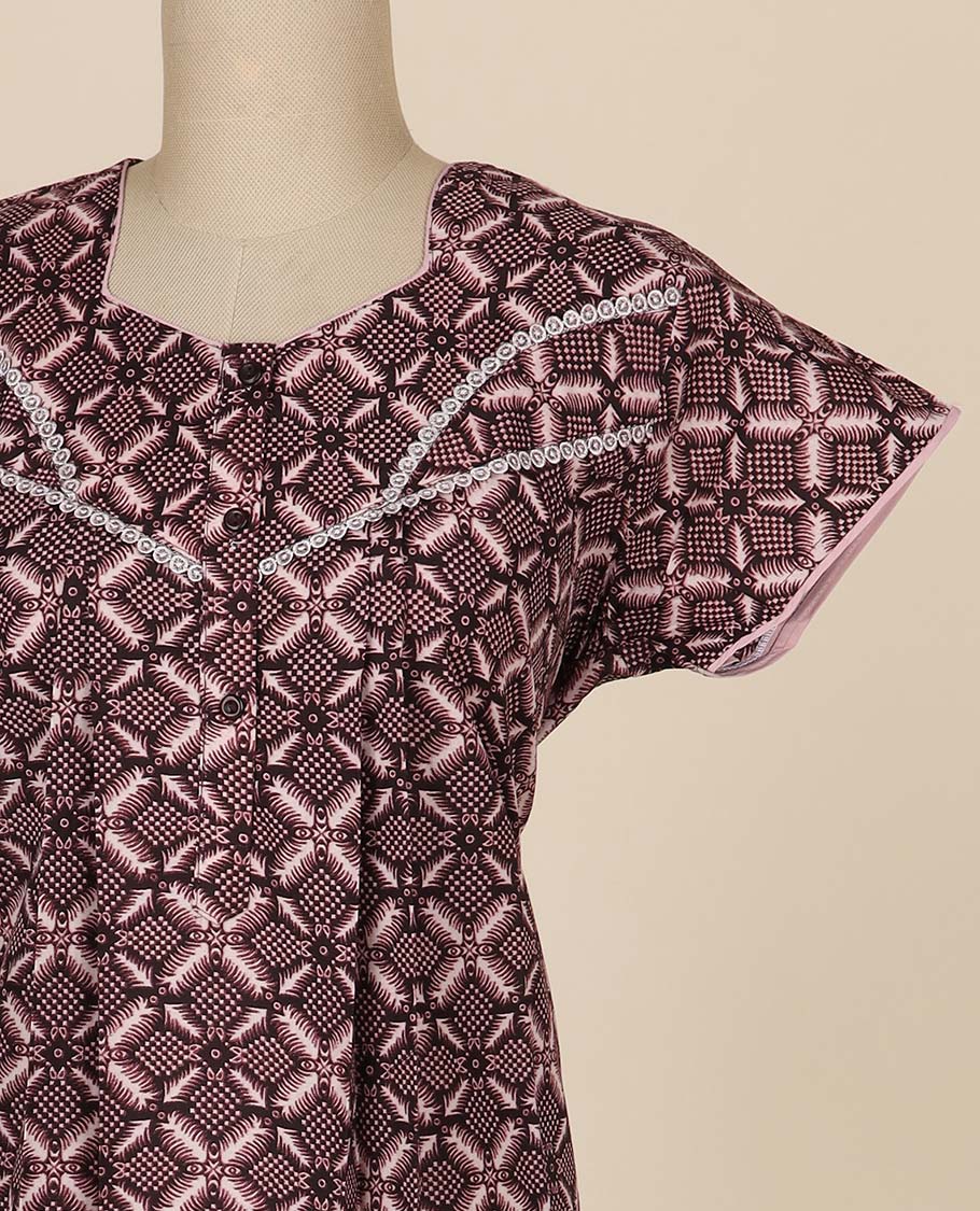 Cream geometric printed & square neck cotton half-sleeve nighty