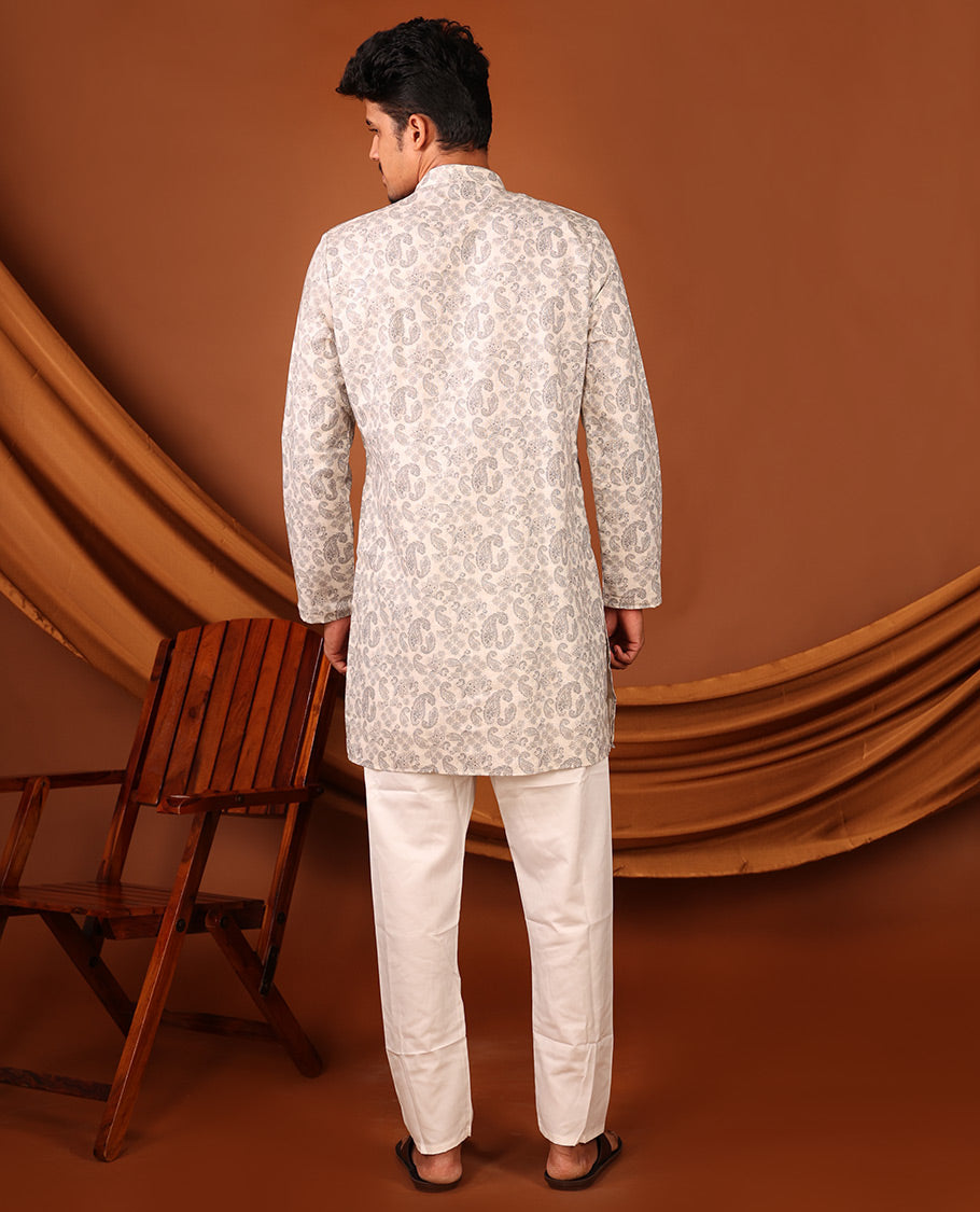 Off-White Paisley Motifs Printed Full-Sleeved Men's Kurta