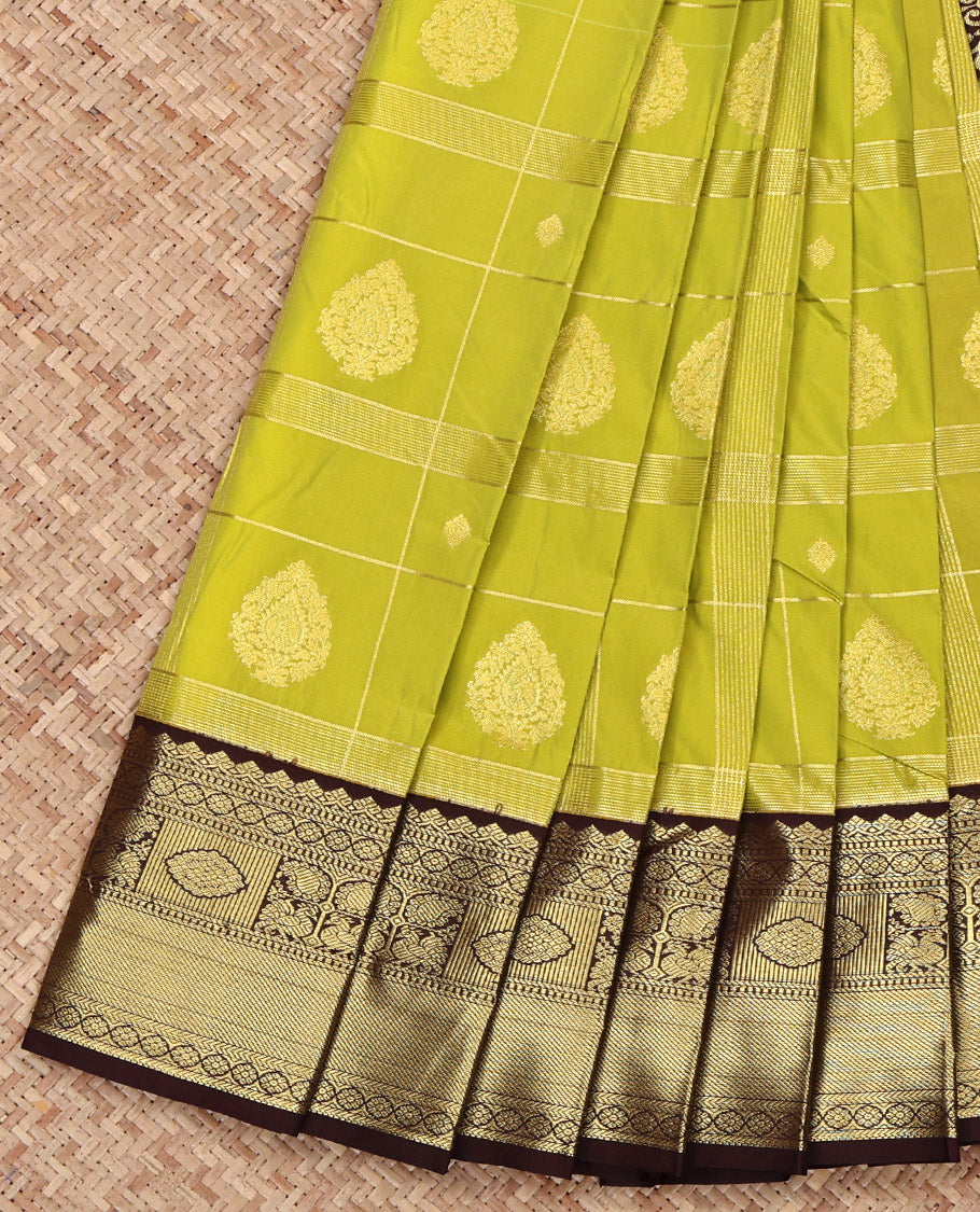 Green Budget Silk Saree, Enriched with Zari Butta Enclosed Checked Design on Its Body, Complemented by a Contrast Traditional Zari Design Border, Grand Pallu, and Paired with a Contrast Blouse
