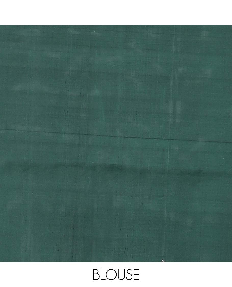 Borderless multi-color checked soft silk saree with floral zari design pallu