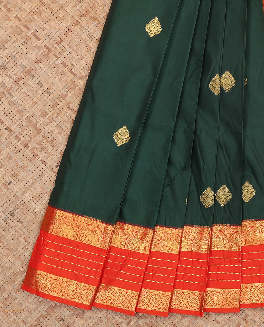 Green Budget Silk Saree, Accentuated with Zari Buttas, Complemented by Contrast Traditional Zari Border, a Grand Pallu and a Contrast Blouse