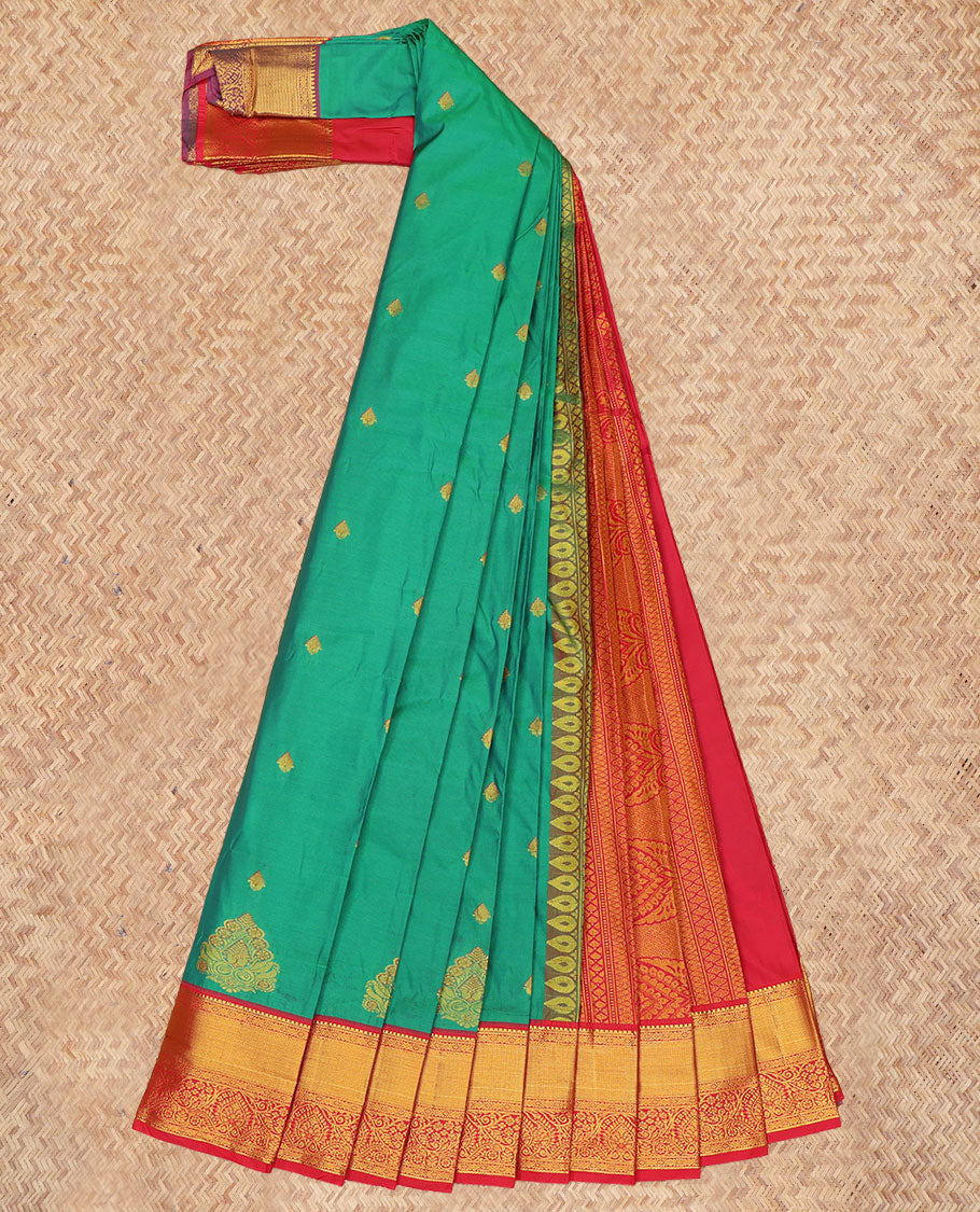 Green Budget Silk Saree, Woven with Zari Buttas, a Contrast Traditional Zari Border, Grand Pallu, and a Contrast Blouse