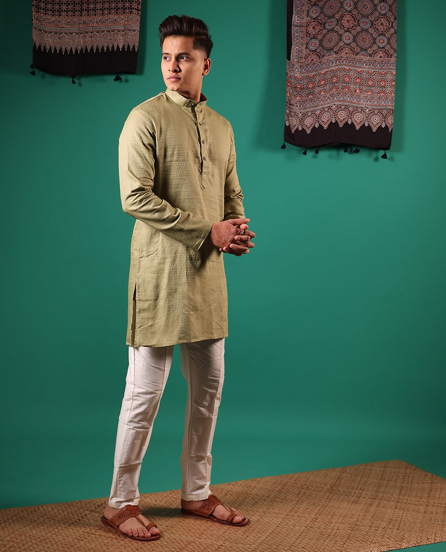 Green texture embossed full-sleeved men's kurta