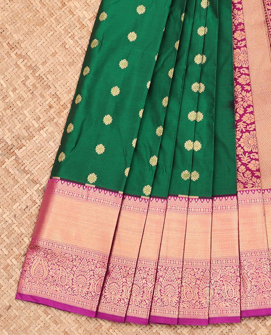 Green Budget Silk Saree, Detailed with Zari Buttas, Complemented by a Contrast Traditional Zari Design Border, Grand Pallu, and Paired with a Contrast Blouse