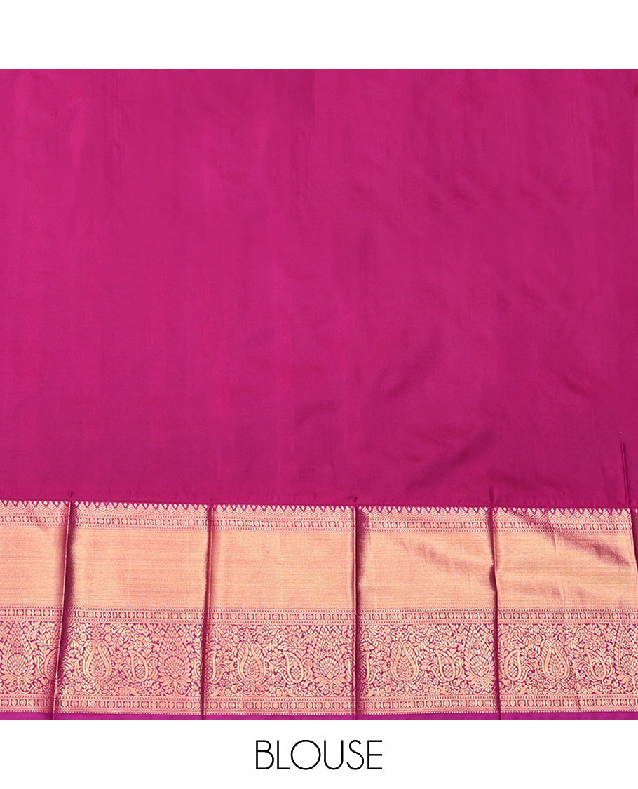 Green Budget Silk Saree, Detailed with Zari Buttas, Complemented by a Contrast Traditional Zari Design Border, Grand Pallu, and Paired with a Contrast Blouse