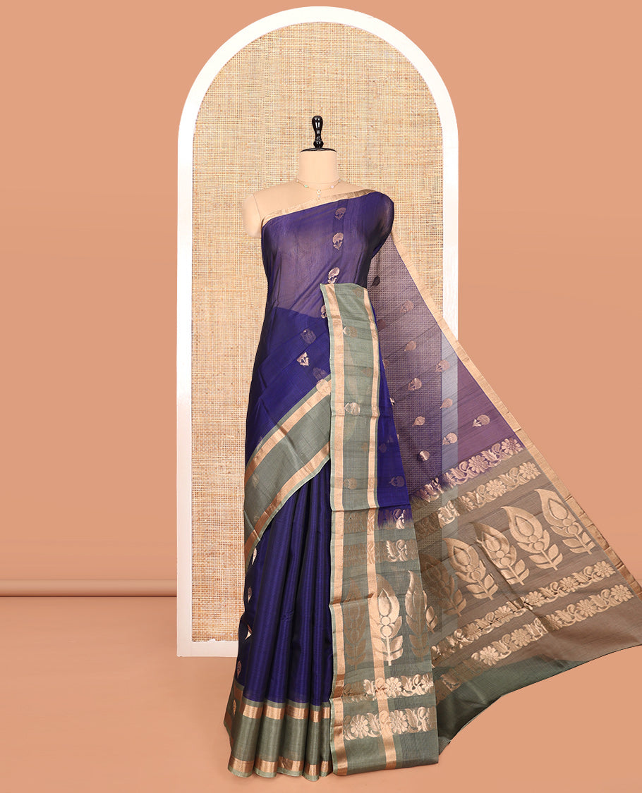 Blue Silk Cotton Saree, Mesmerized with Floral Buttas, Complemented by a Contrast Traditional Border, Pallu of Floral Designs, and a Contrast Blouse