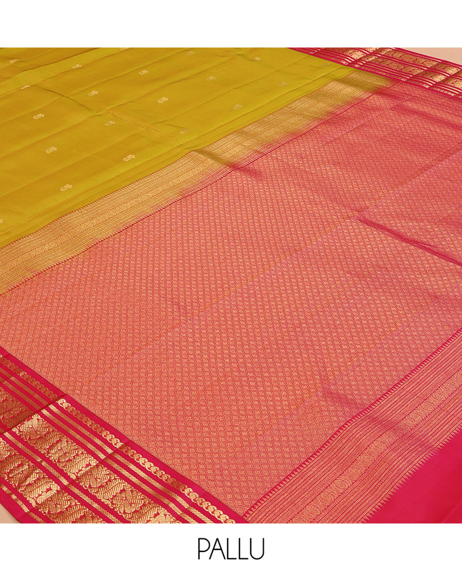 Green Zari Buttas Vasundhara Lite Silk Mix Saree, a Contrast Traditional Border, Jaal Pallu, Contrast Blouse