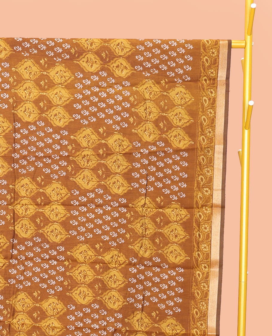 Blue Mul Mul Cotton Saree, Accentuated with Geometric Print, a Subtle Border, Floral-Printed Pallu, and a Matching Blouse