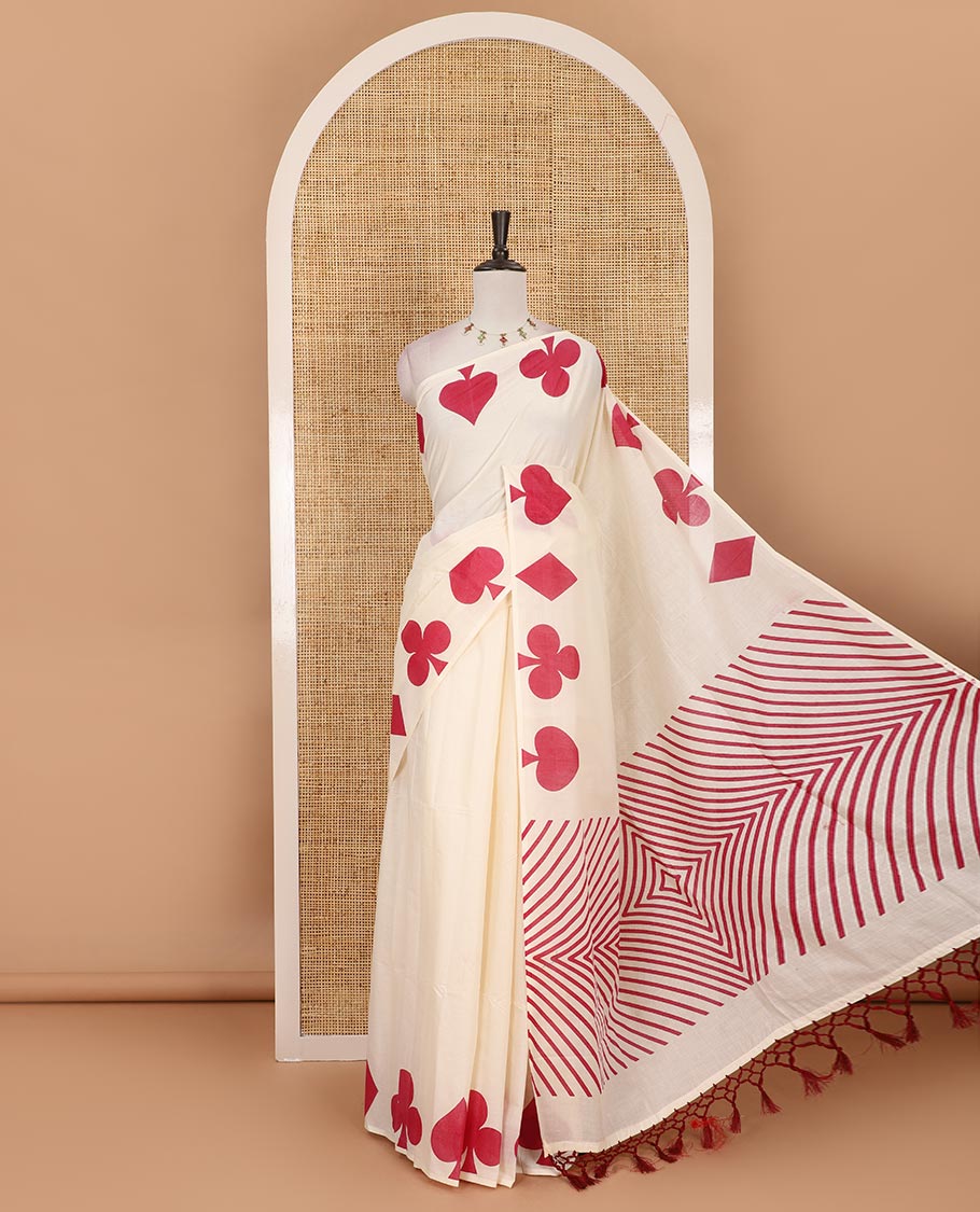 Cream-maroon plain Kerala cotton saree, contrast color cards-theme printed border of Diamonds, Clubs, and Spades, leheriya-striped pallu, and plain blouse