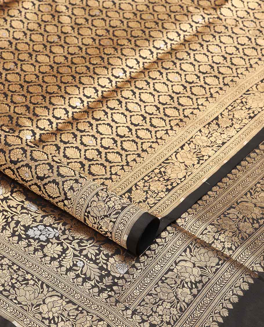 Black floral enclosed ogee design banaras silk saree with sef floral border & floral zari design pallu