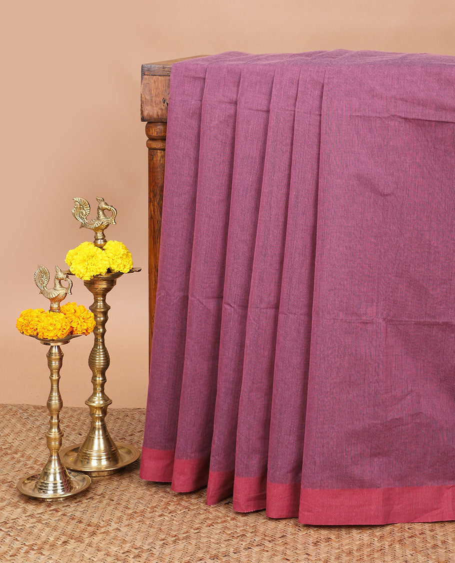 Purple jute cotton saree with contrast piping border & lining pallu along with contrast lining blouse