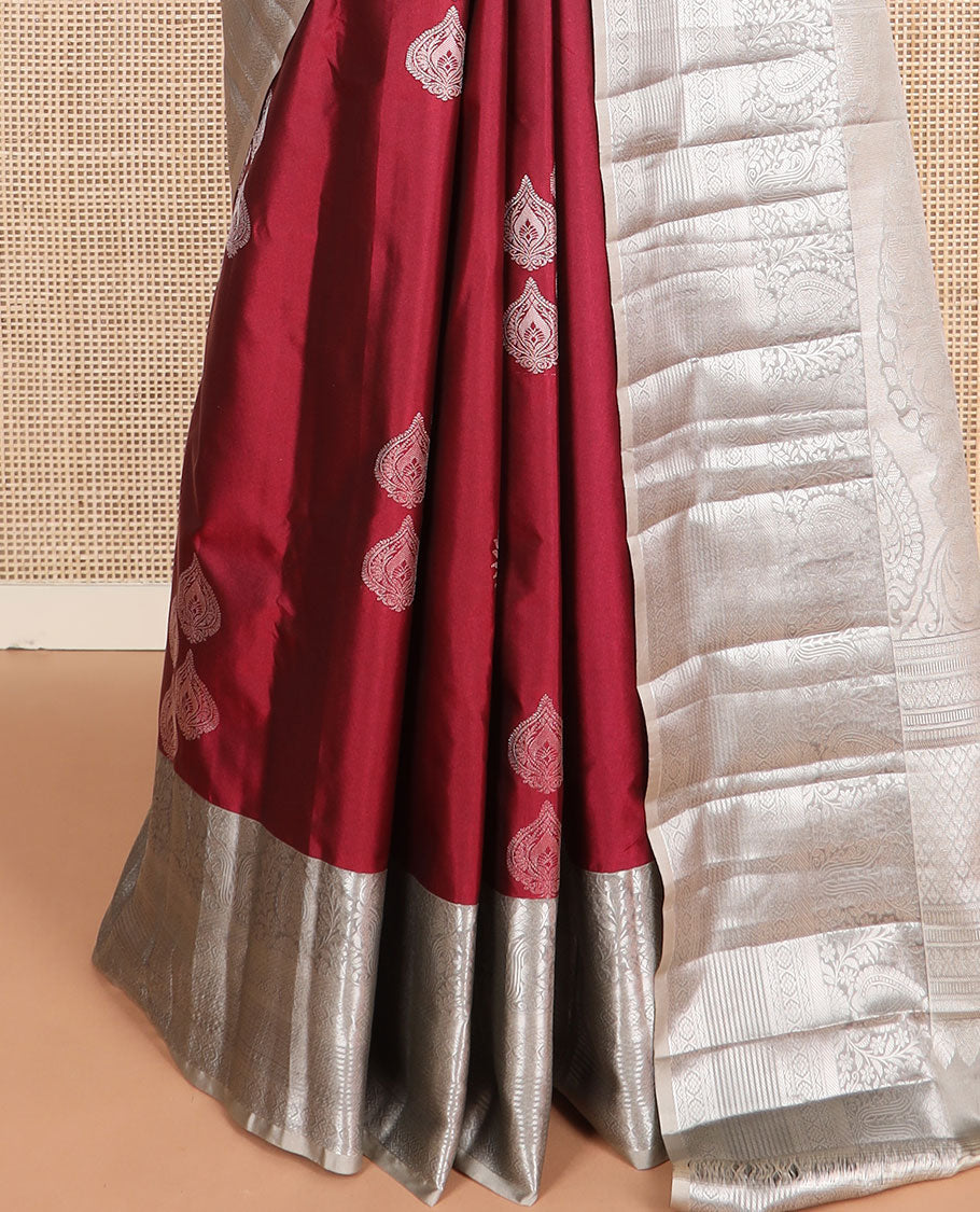Maroon zari buttas budget silk saree, contrast traditional zari border, and pallu of jaal designs