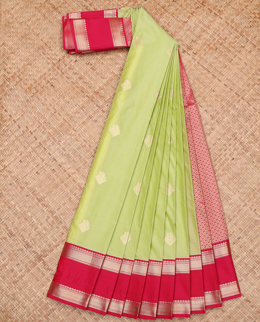 Green Budget Silk Saree, Subtly Woven with Peacock Buttas All Over Its Body, Complemented by a Contrast Traditional Zari Design-Woven Rettai Pettu Border, Grandly Jaal Design Woven Pallu, and Paired with a Contrast Blouse