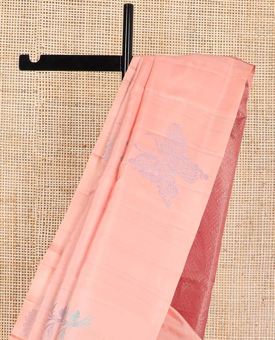 Borderless Peach floral design kancheepuram silk sareee with geometric design pallu
