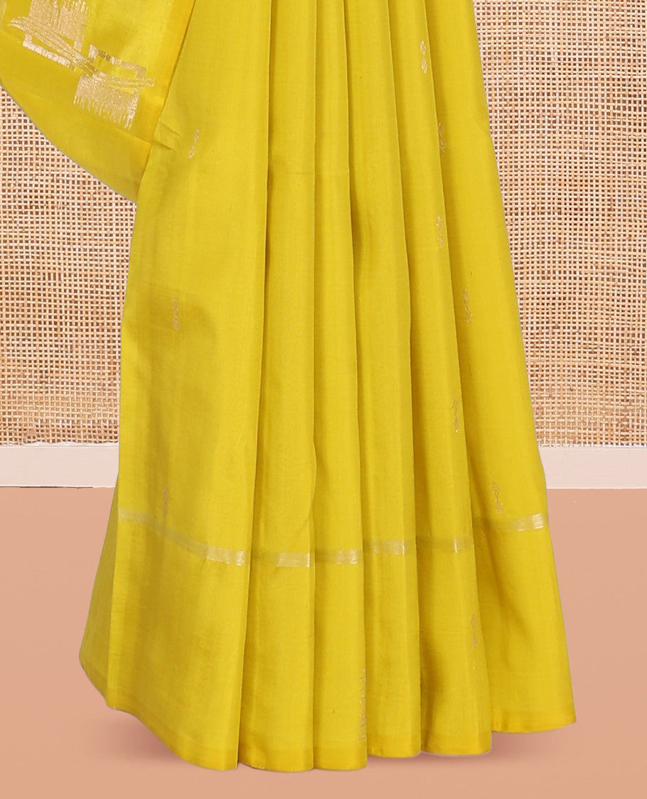Yellow Kanchipuram Silk Saree, Sparsely Threaded with Zari Buttas, Highlighted by Zari Design Border, Contrast Zari Design Pallu, and a Contrast Blouse