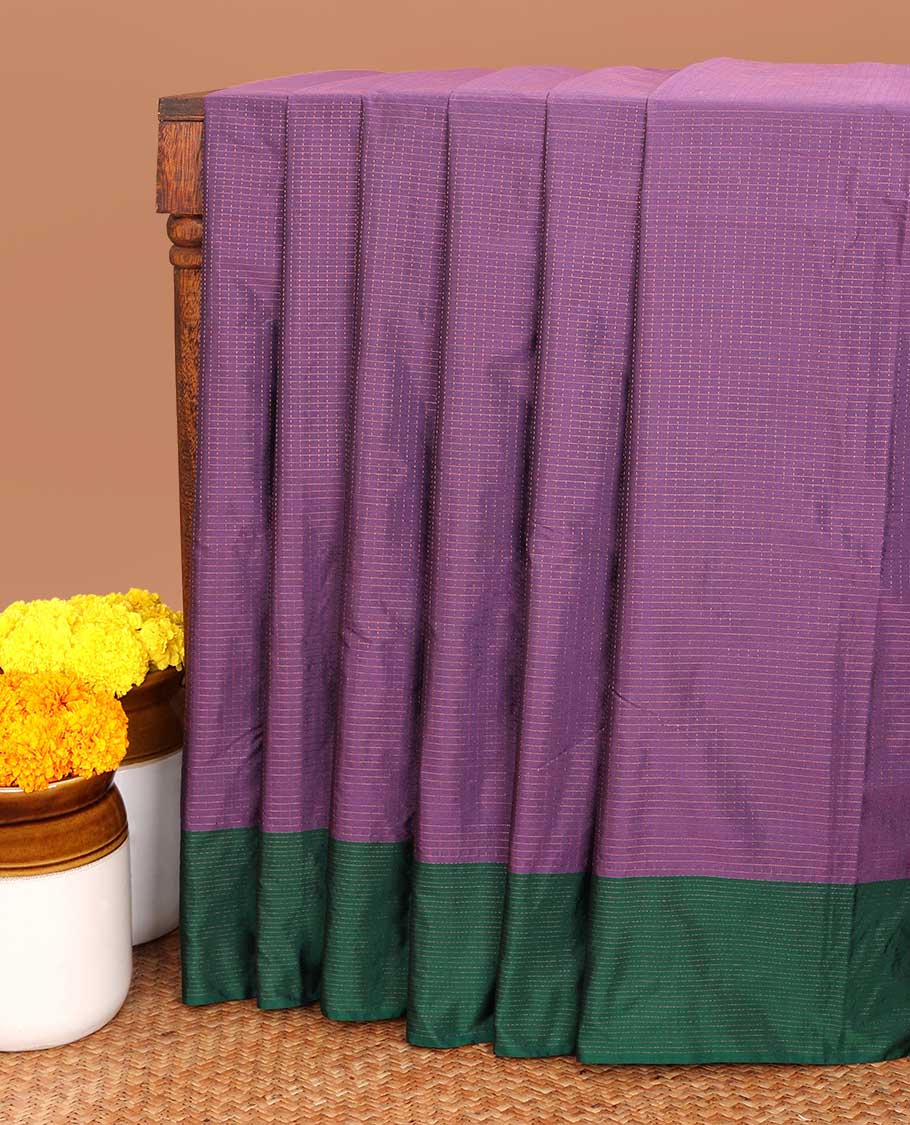 Lavender small checks zari bhavishna saree with contrast green lining border & contrast blouse