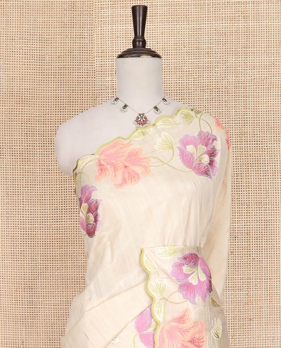 Off-White Semi-Tussar Saree, Accentuated with Floral Motifs Print, Scallop Border Features Floral Prints, Self-Pallu, and Paired with a Matching Blouse