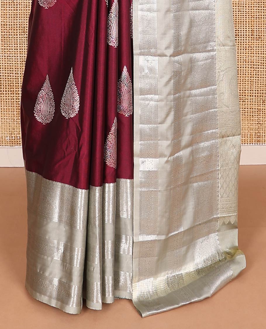 Maroon zari buttas budget silk saree, contrast traditional zari design border, and pallu of paisleys, and jaal design