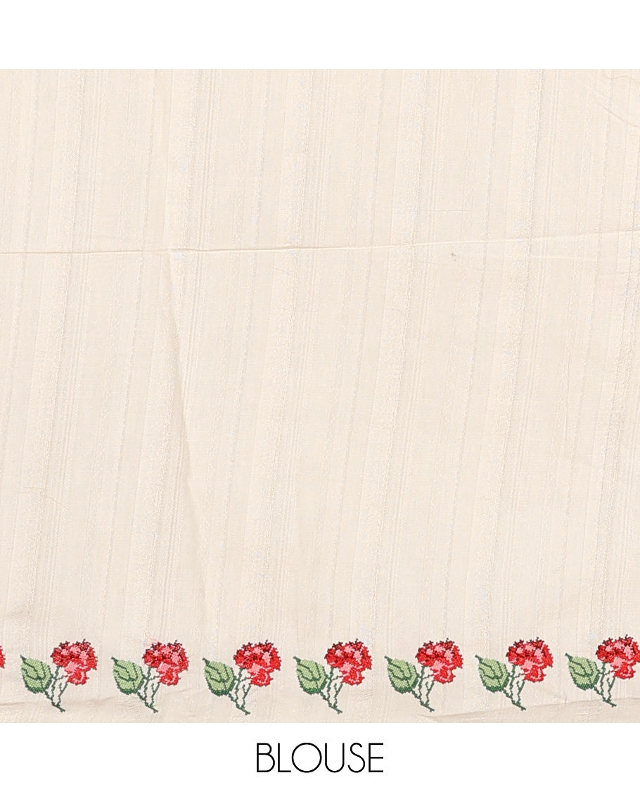 Borderless white rose flower motifs embroidered matka silk saree, red rose motifs embroidered pallu