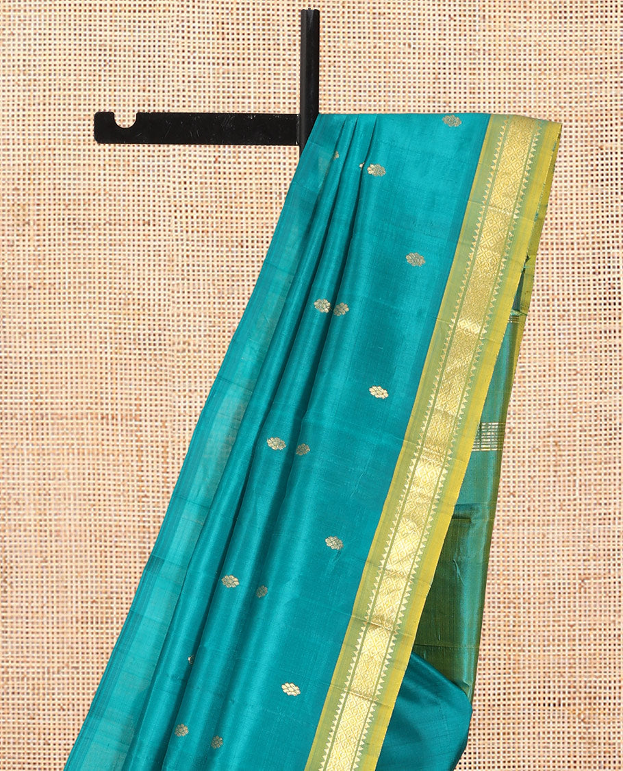 Green Zari Buttas Kanchipuram Silk Saree, Complemented by a Contrast Border of Rekku and Mayil Kann Design, Pallu of Zari Design, and No Blouse