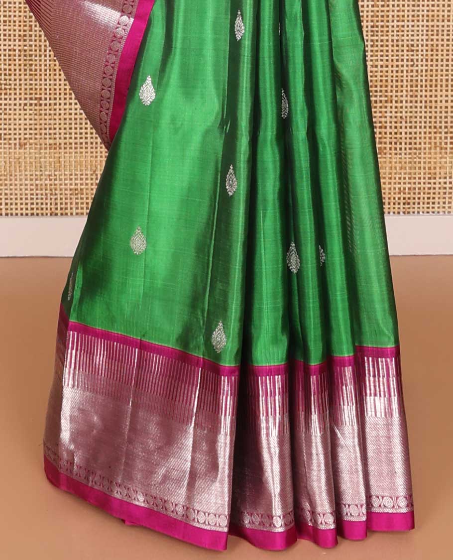 Green motifs venkatagiri silk saree with contrast temple border & floral jaal design pallu