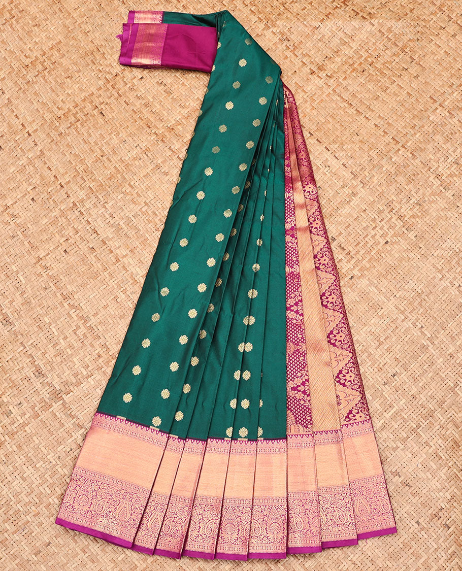 Green Budget Silk Saree, Woven with Zari Buttas, Captivating Contrast Traditional Zari Design Border, Pallu of Intricate Design, and Has a Contrast Blouse