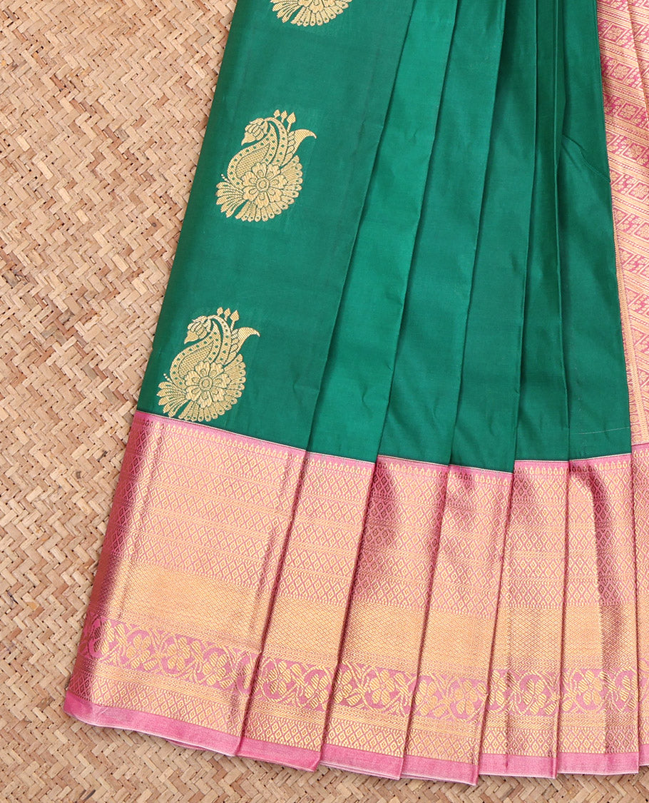 Green Budget Silk Saree, Woven with Zari Buttas, Complemented by a Contrast Traditional Border, Grand Pallu, and a Contrast Blouse