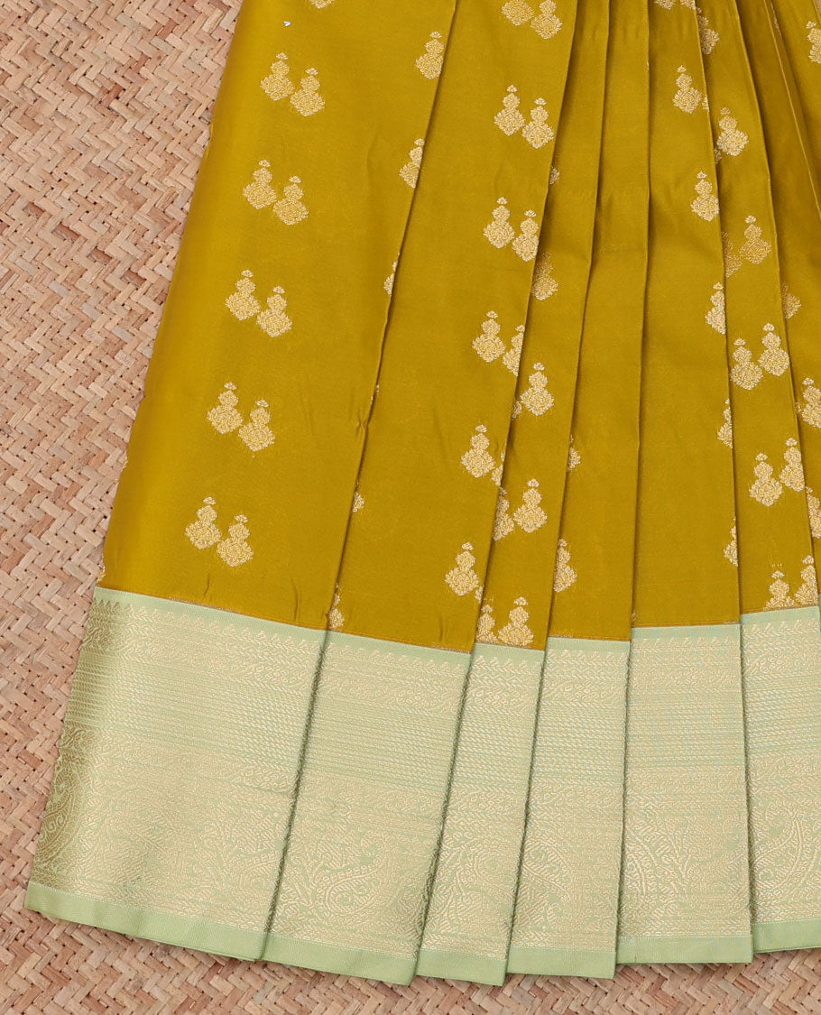 Leaf Green Budget Silk Saree, Gleamed Up with Zari Buttas and Stripes, a Contrast Traditional Zari Border, Grand Pallu, and a Contrast Blouse