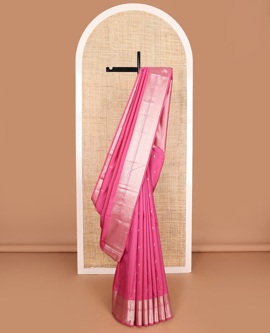 Pink muniya zari buttas Vasundhara silk mix saree, zari border of rekku, paisa, then kuli kann, mayil kann, and paiyaadi kattam and geometric design pallu