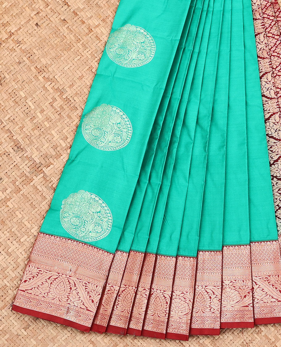 Green Budget Silk Saree, Detailed with Zari Buttas, Captivating Contrast Traditional Zari Design Border, Grand Jaal Pallu, and Has a Contrast Blouse