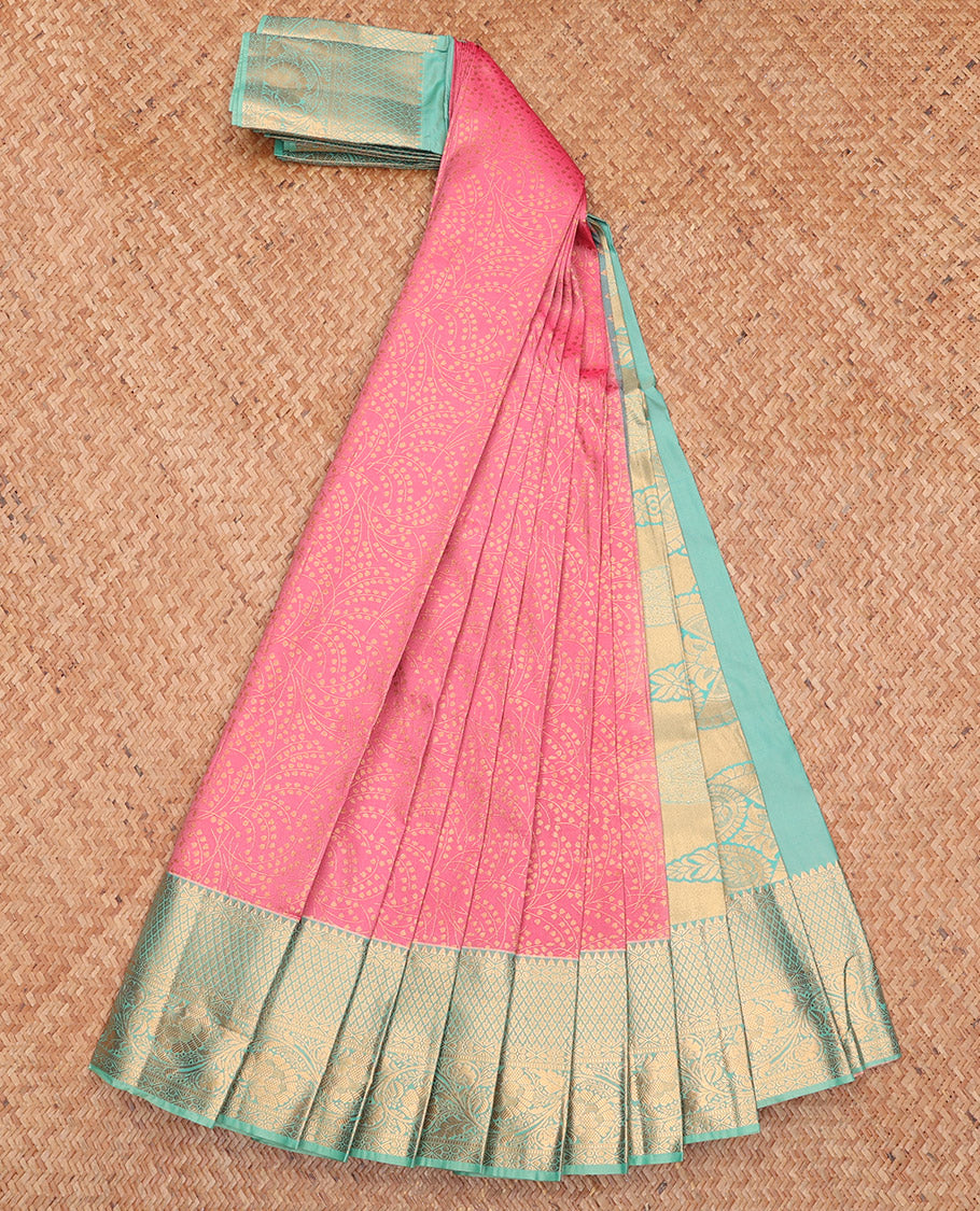 Pink Budget Silk Saree, Elevated with Jacquard Design, Complemented by a Contrast Traditional Zari Border, Grand Pallu, and Contrast Blouse
