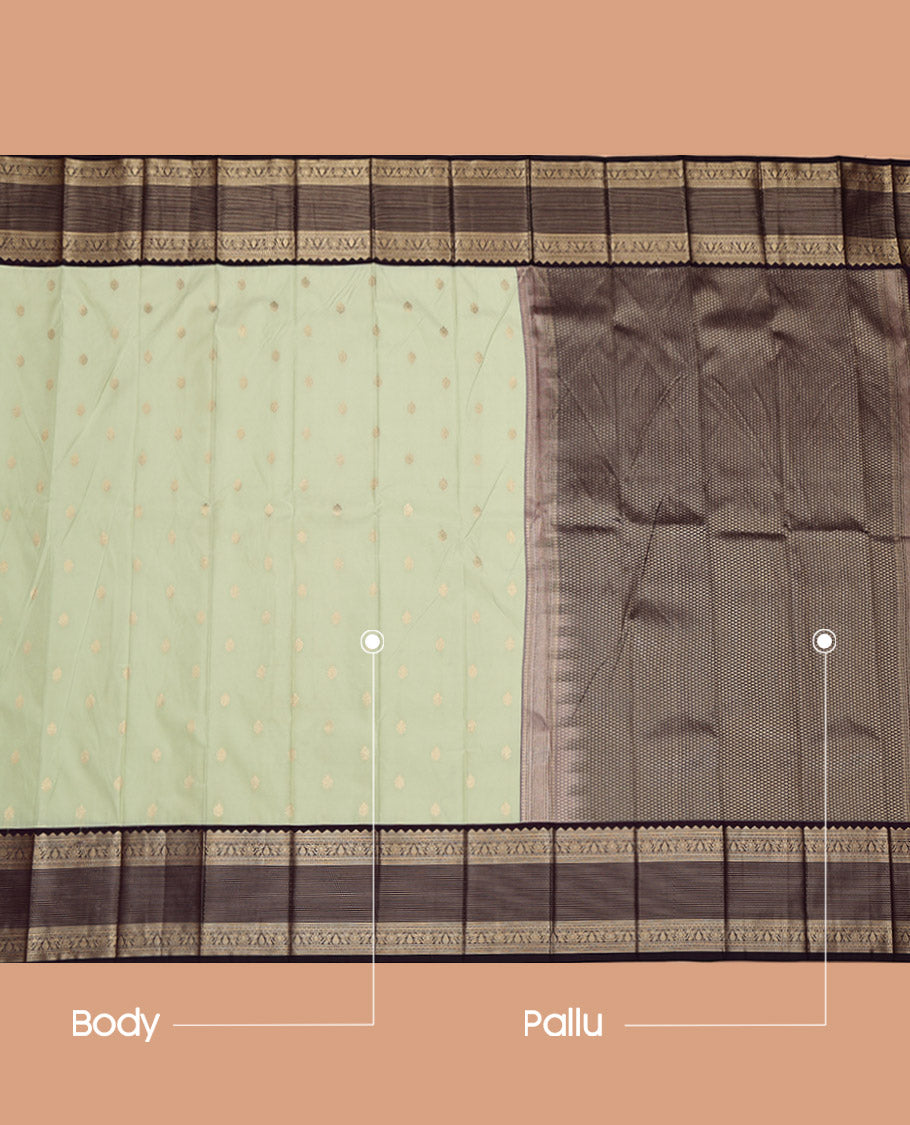 Pista Green Budget Silk Saree, Mesmerized with Zari Buttas on Its Body, Complemented by a Contrast Traditional Zari Design Border, Grand Jaal Pallu, and Paired with a Contrast Blouse