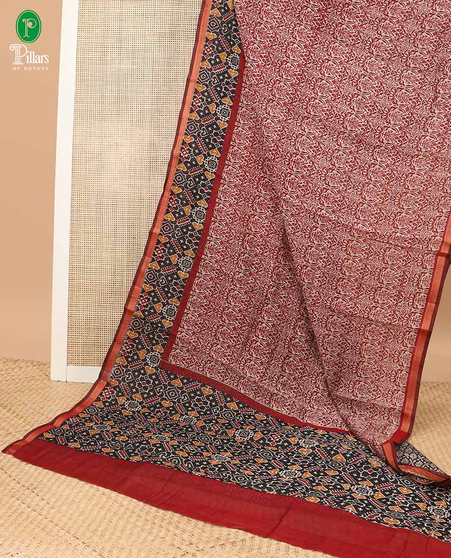 Maroon with black printed designchanderi cotton saree,ikkat printed, gold zari lining border & ikkat printed pallu along with printed blouse
