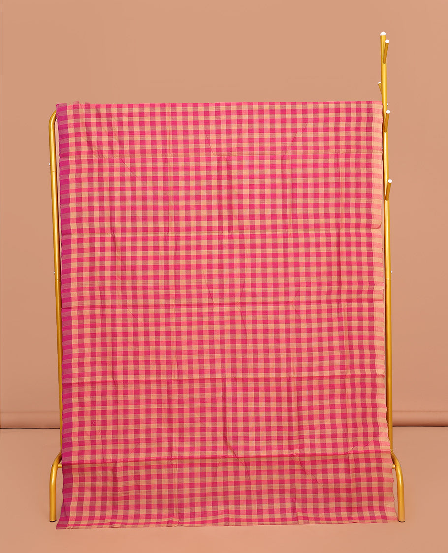 Borderless Multi-Color Checked Mangalgiri Cotton Saree, Subtly Checked Pallu and Paired with a Matching Blouse